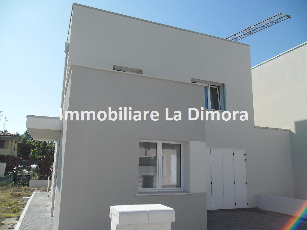  mordano vendita quart:  immobiliare la dimora