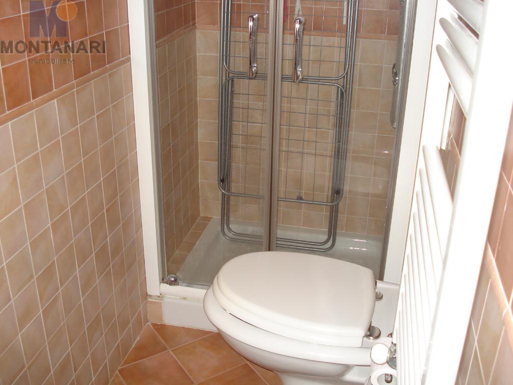 Appartamento DERUTA vendita   Via Tevere Montanari Immobiliare
