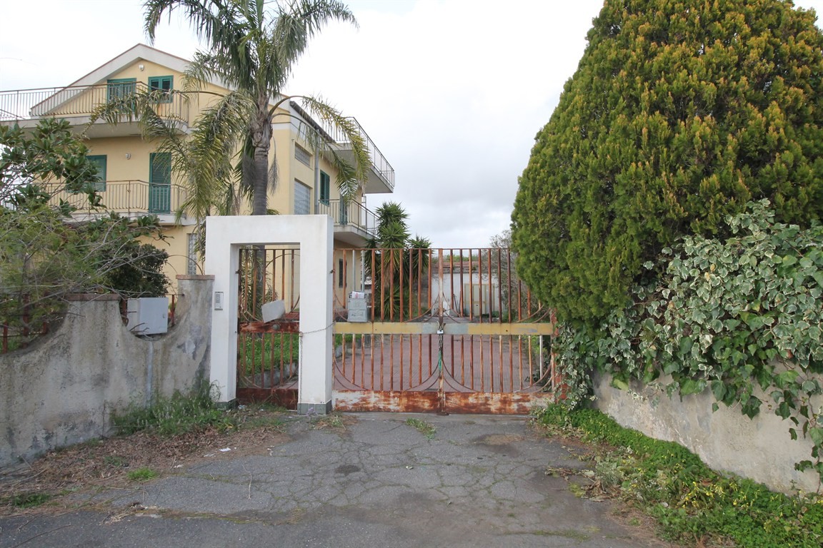 Villa in Vendita