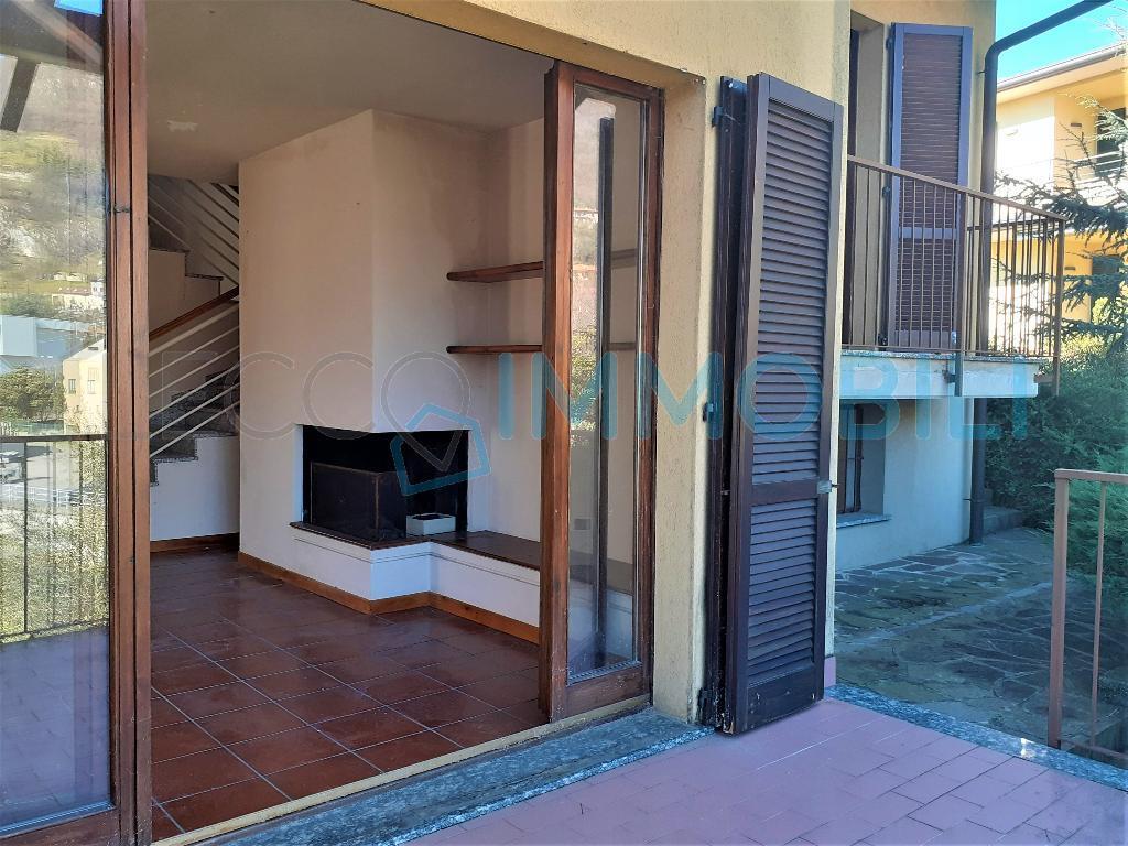 Villa GALBIATE vendita   via Primo Maggio STUDIO LECCO TRE S.R.L.