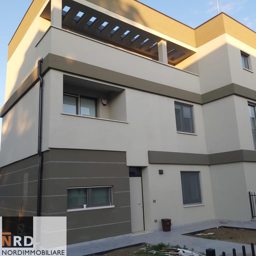 Villa Bifamiliare PORTO MANTOVANO vendita   Strada Santa Maddalena Nordimmobiliare Mantova Sas