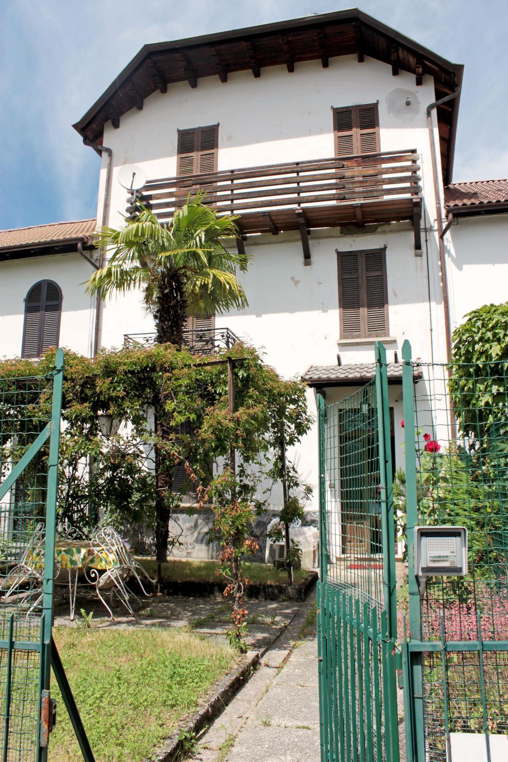  esino lario vendita quart:  lisolago servizi immobiliari