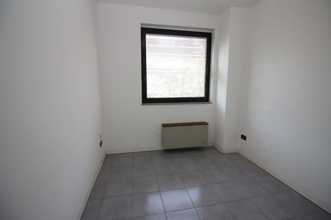 Ufficio - Loc.Com. SIRACUSA affitto    Progetto Immobiliare di Salvo Loreto