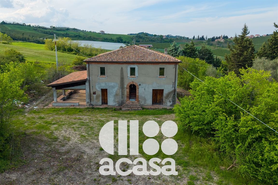 Rustico in Vendita