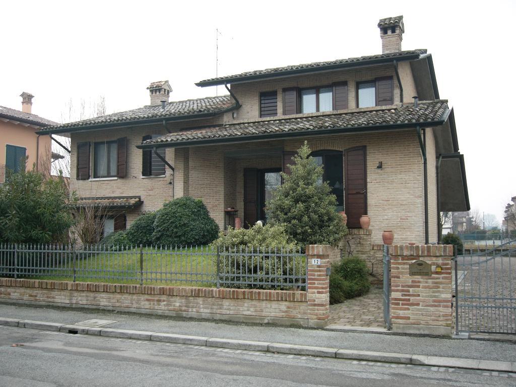  ravenna vendita quart:  s.co.r. ravenna srl