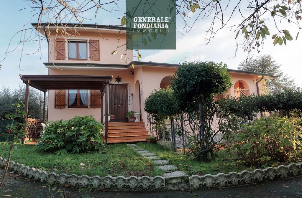  bolano vendita quart:  generale fondiaria immobili - ceparana