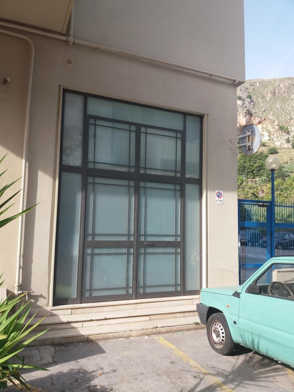 Ufficio - Loc.Com. PALERMO affitto  CALATAFIMI  corso calatafimi Punto Casa di Claudio Costantino