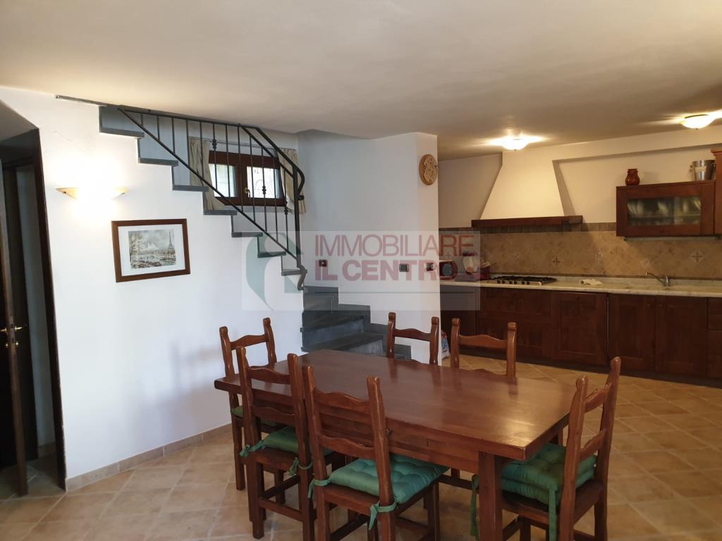 Villa Unifamiliare - Indipendente CASTELNUOVO MAGRA vendita    IL CENTRO IMMOBILIARE snc di Stefano Santi