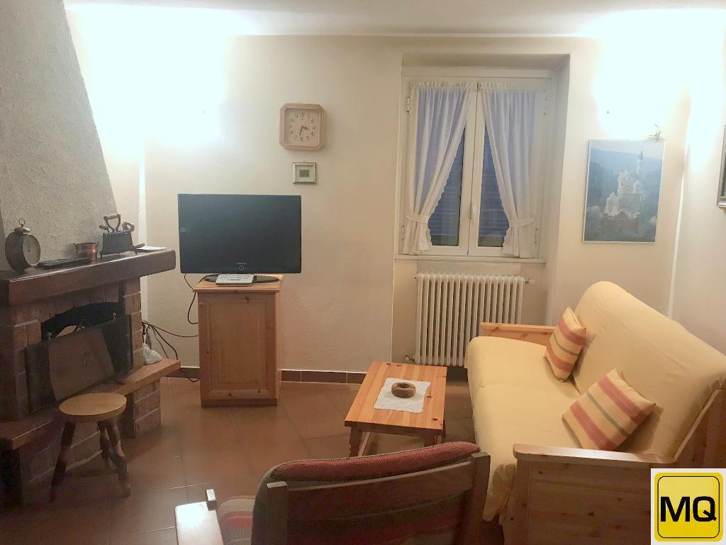 Villa Semi Indipendente ITALIA vendita   Via Umberto I Agenzia Immobiliare Metroquadro