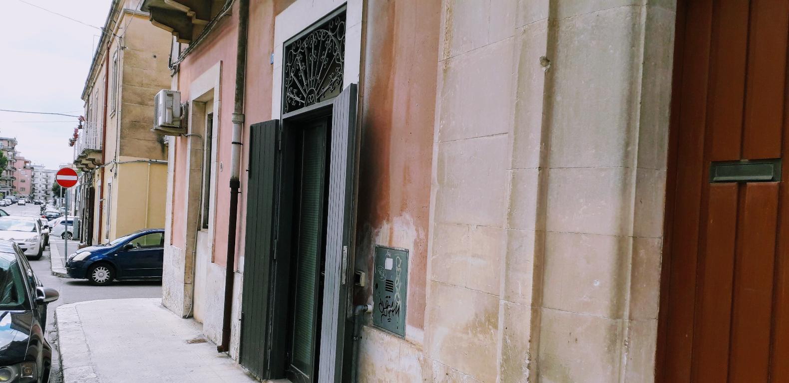 Villa Unifamiliare - Indipendente MARTINA FRANCA vendita   VIA BAINSIZZA PRESTIGE IMMOBILIARE SRLS
