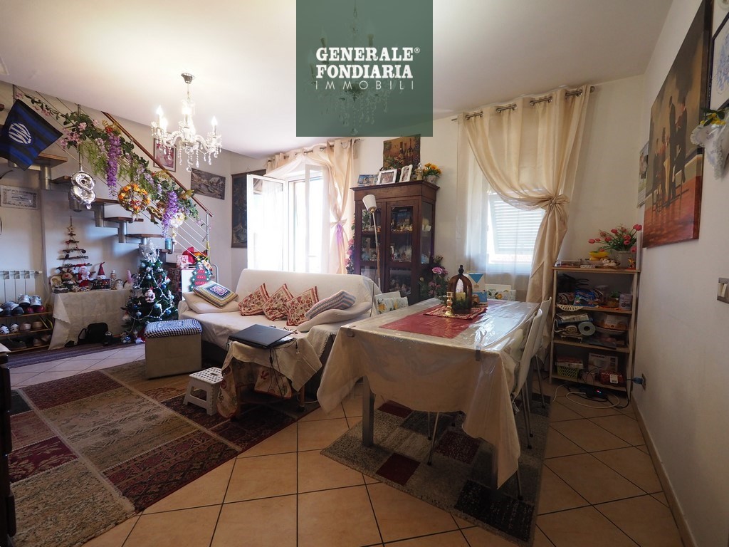 Vendita Appartamento, Follo