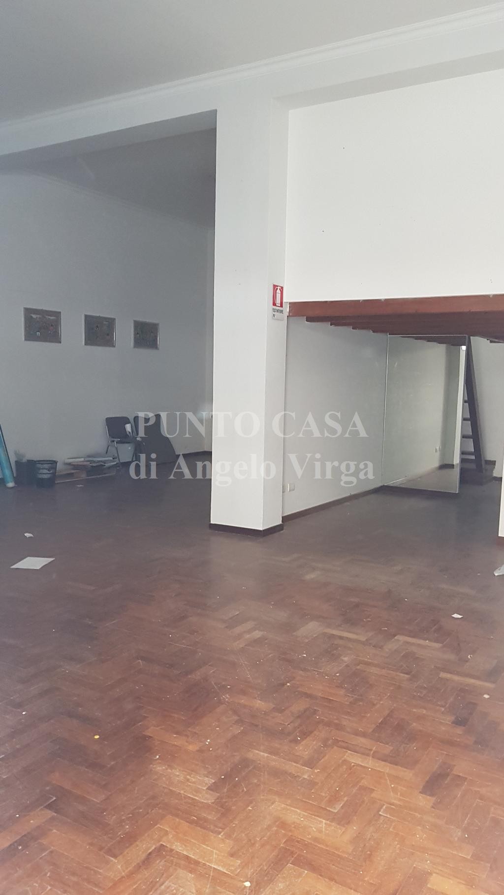 Negozio - Loc.Com. PALERMO affitto  LIBERTA