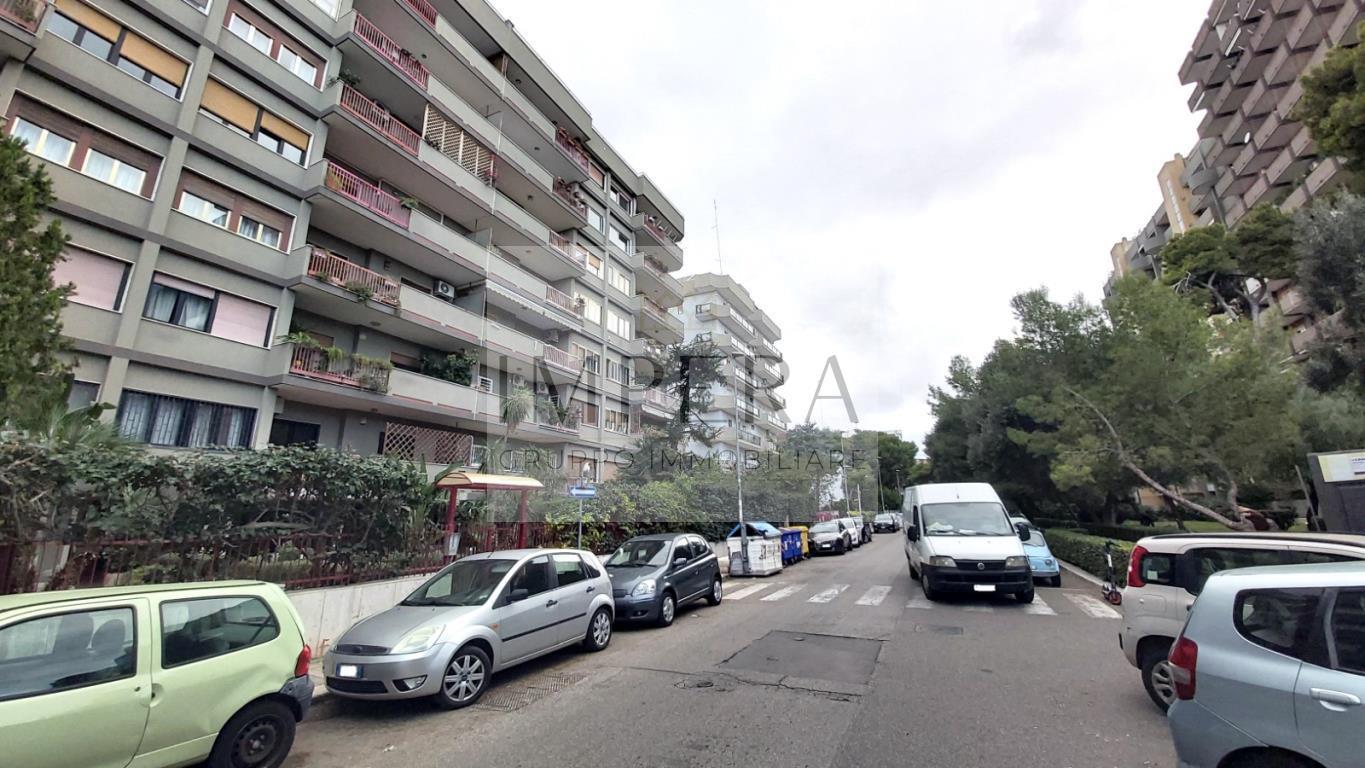 Appartamento BARI vendita  POGGIOFRANCO VIA CANCELLO ROTTO PRESTIGE IMMOBILIARE SRLS