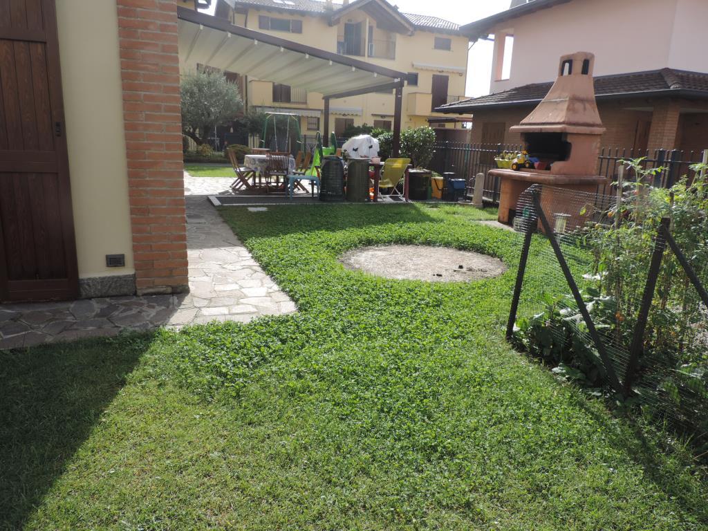  verderio vendita quart:  immobiliare paola di corona paola