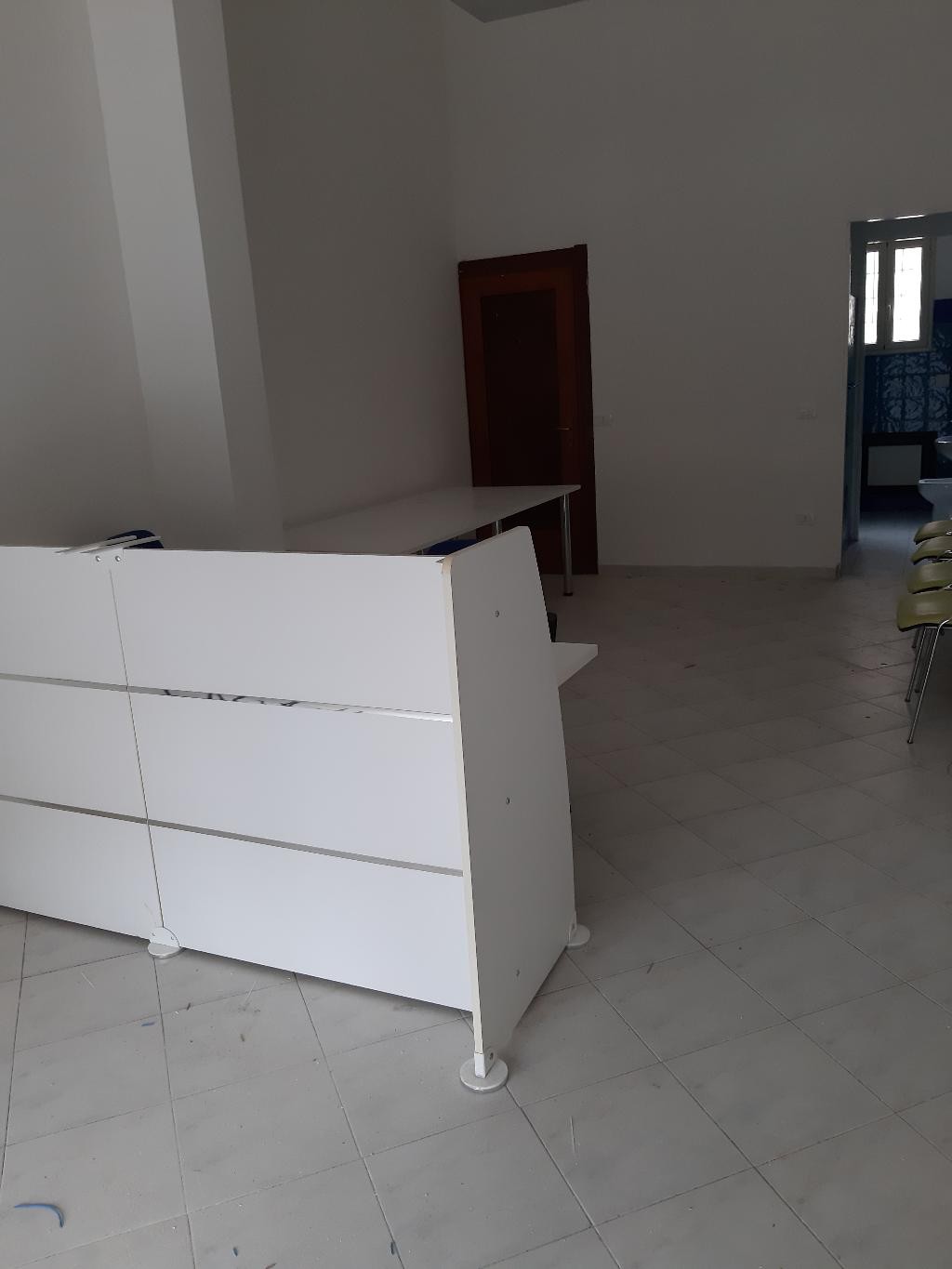 Negozio - Loc.Com. PALERMO affitto   via cappuccini Punto Casa di Claudio Costantino