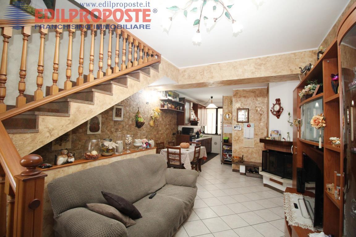 Appartamento COGLIATE vendita   Via Comasinella Edilproposte Lazzate