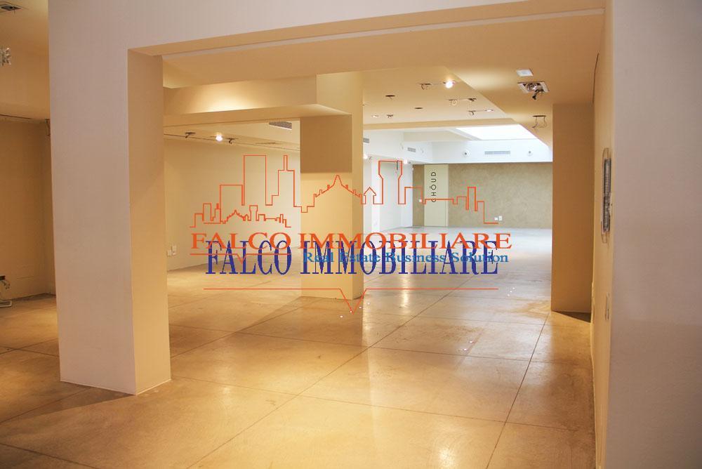 Negozio - Loc.Com. MILANO vendita  REPUBBLICA VIA MARCO POLO FALCO IMMOBILIARE SRL