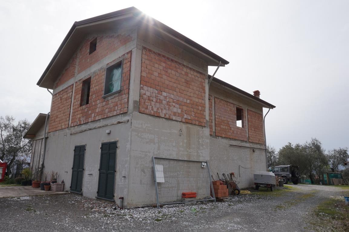 Villa Unifamiliare - Indipendente SARZANA vendita    IL CENTRO IMMOBILIARE snc di Stefano Santi