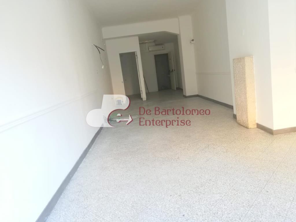 Negozio - Loc.Com. BARI affitto  MURAT PIAZZA LUIGI DI SAVOIA DE BARTOLOMEO ENTERPRISE