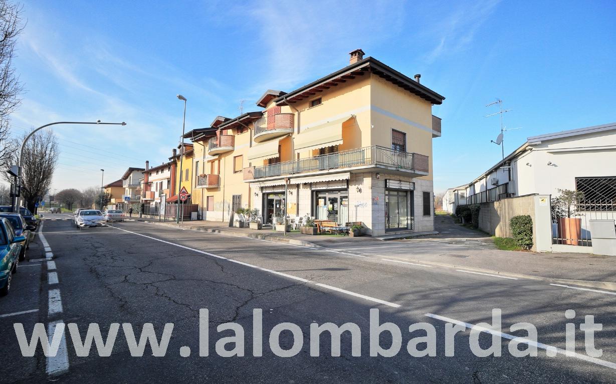 Appartamento COLOGNO MONZESE vendita   via Milano LA LOMBARDA TECNO IMMOBILIARE SRL