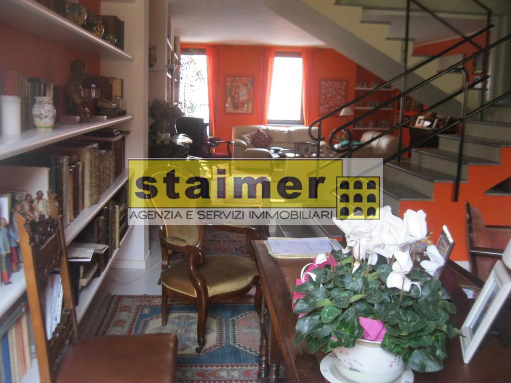 Villa Unifamiliare - Indipendente LODI vendita   Via Indipendenza Staimer Agenzia e Servizi Immobiliari