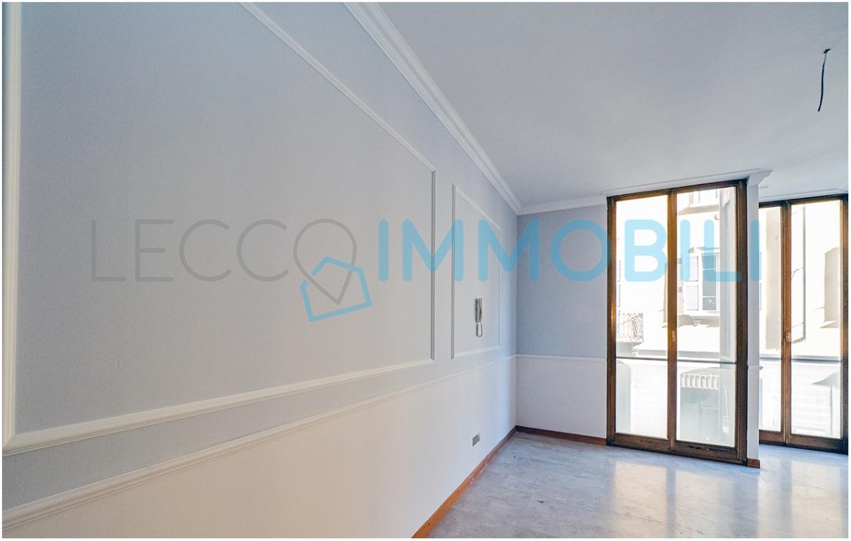 Ufficio - Loc.Com. LECCO vendita   via Fratelli Cairoli STUDIO LECCO TRE S.R.L.