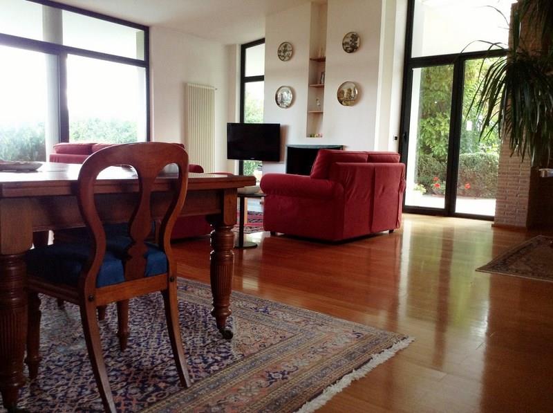 Villa in vendita a Citt Sant'Angelo con vista mare