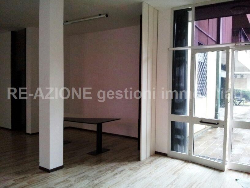 Ufficio - Loc.Com. VICENZA affitto  PIAZZALE VERDI  RE-AZIONE gestioni immobiliari