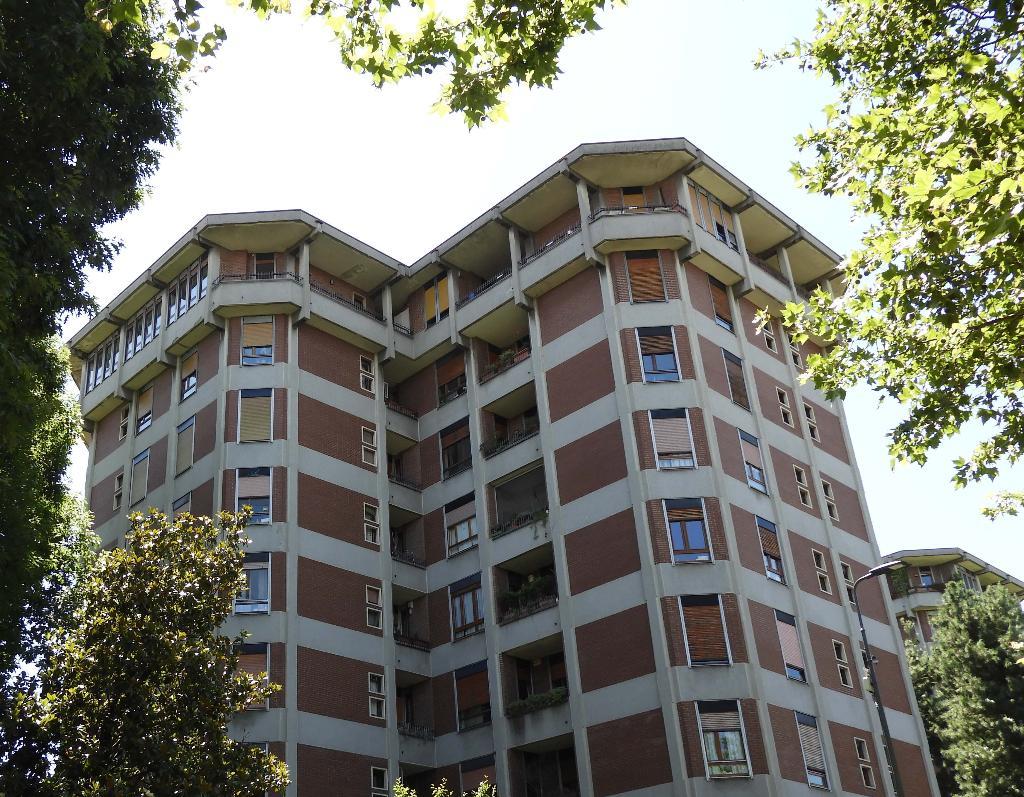  milano vendita quart: bocconi world immobiliare srl