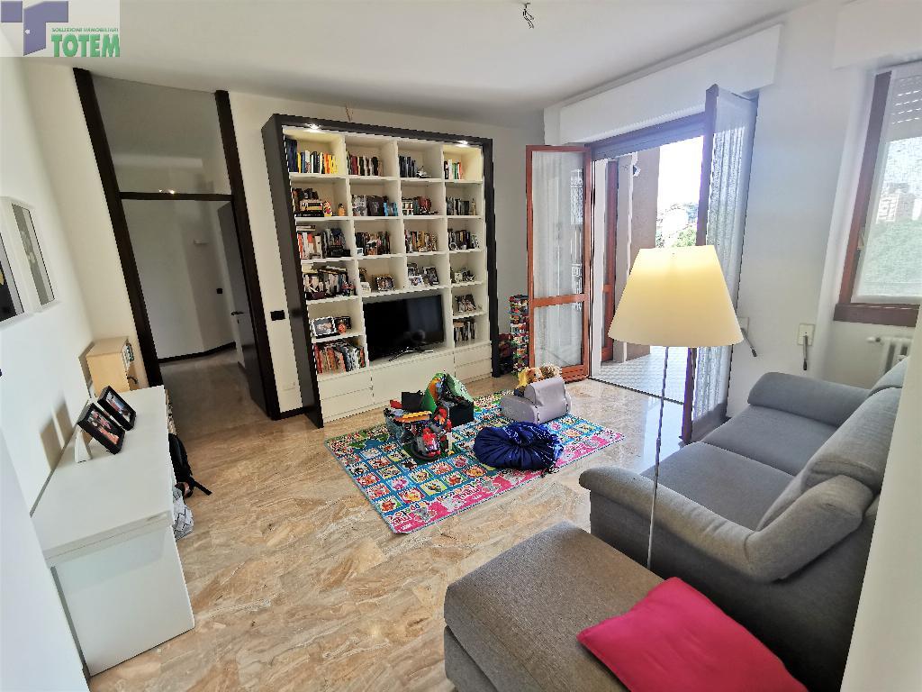  sesto-san-giovanni vendita quart:  totem-srl