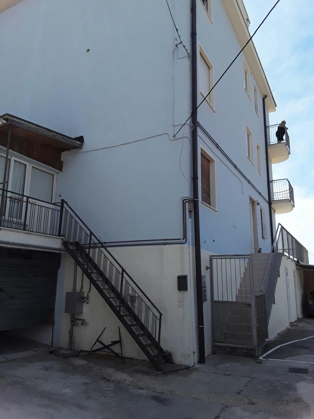 Appartamento ITALIA vendita   via Aurelia Ponente BIMAR SAS DI ROSSI IVANO & C.
