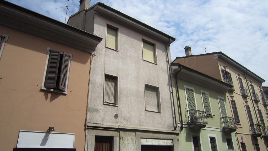  lodi vendita quart:  studio lingiardi servzi immobiliari srl