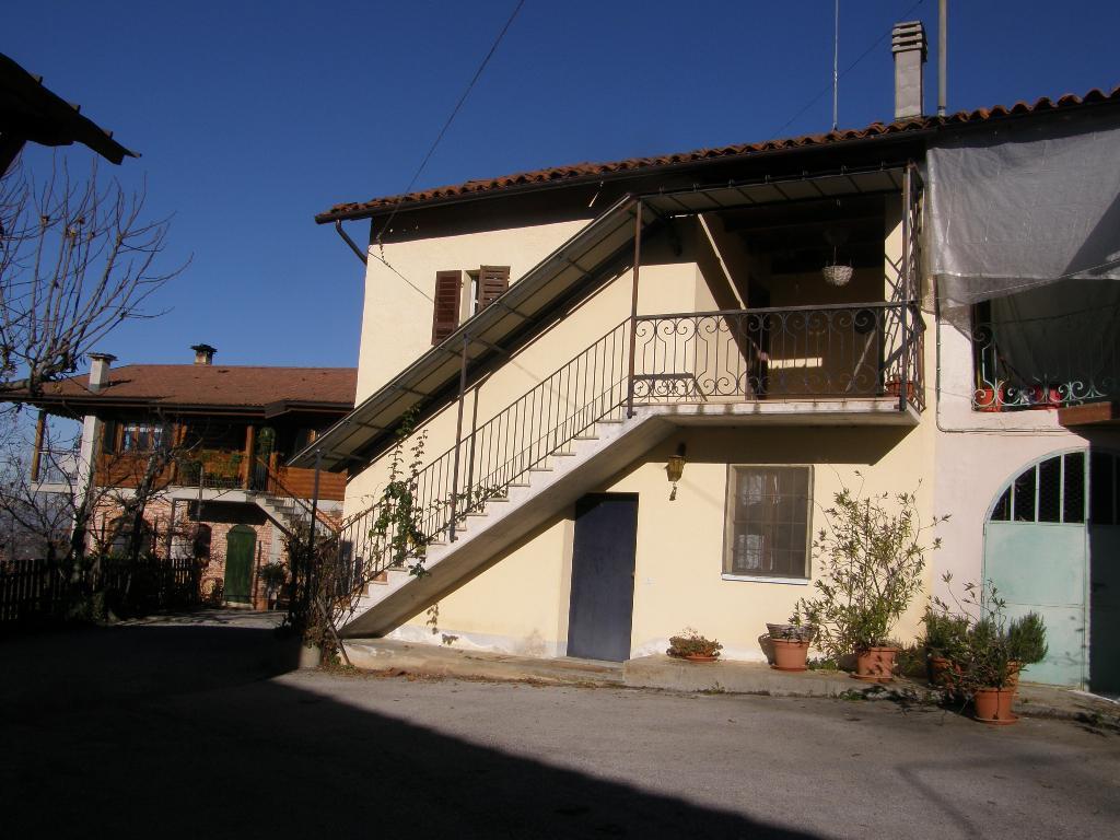 Villa Semi Indipendente MONASTERO DI VASCO vendita    Emmepi Case