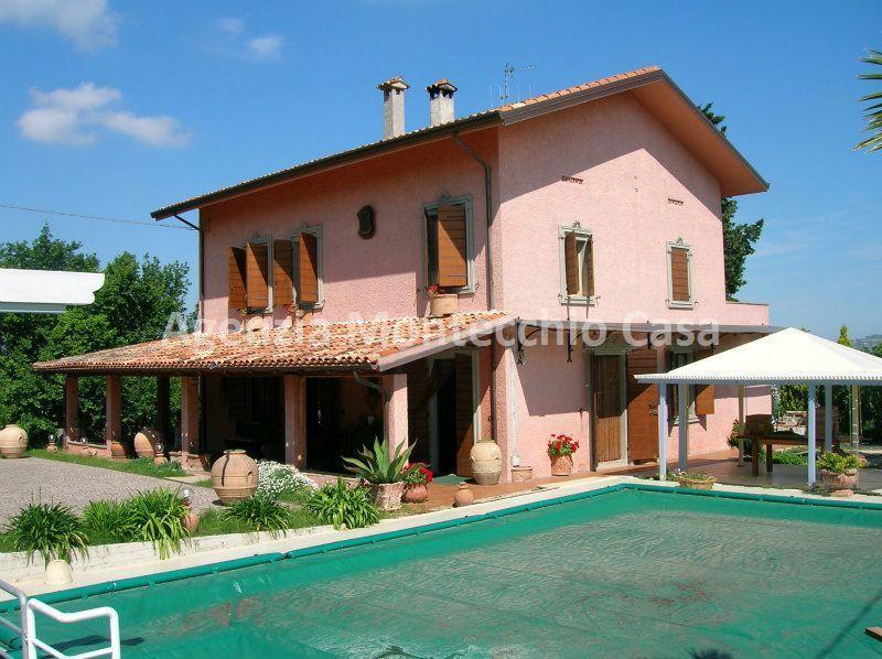  montelabbate vendita quart:  agenzia montecchio casa