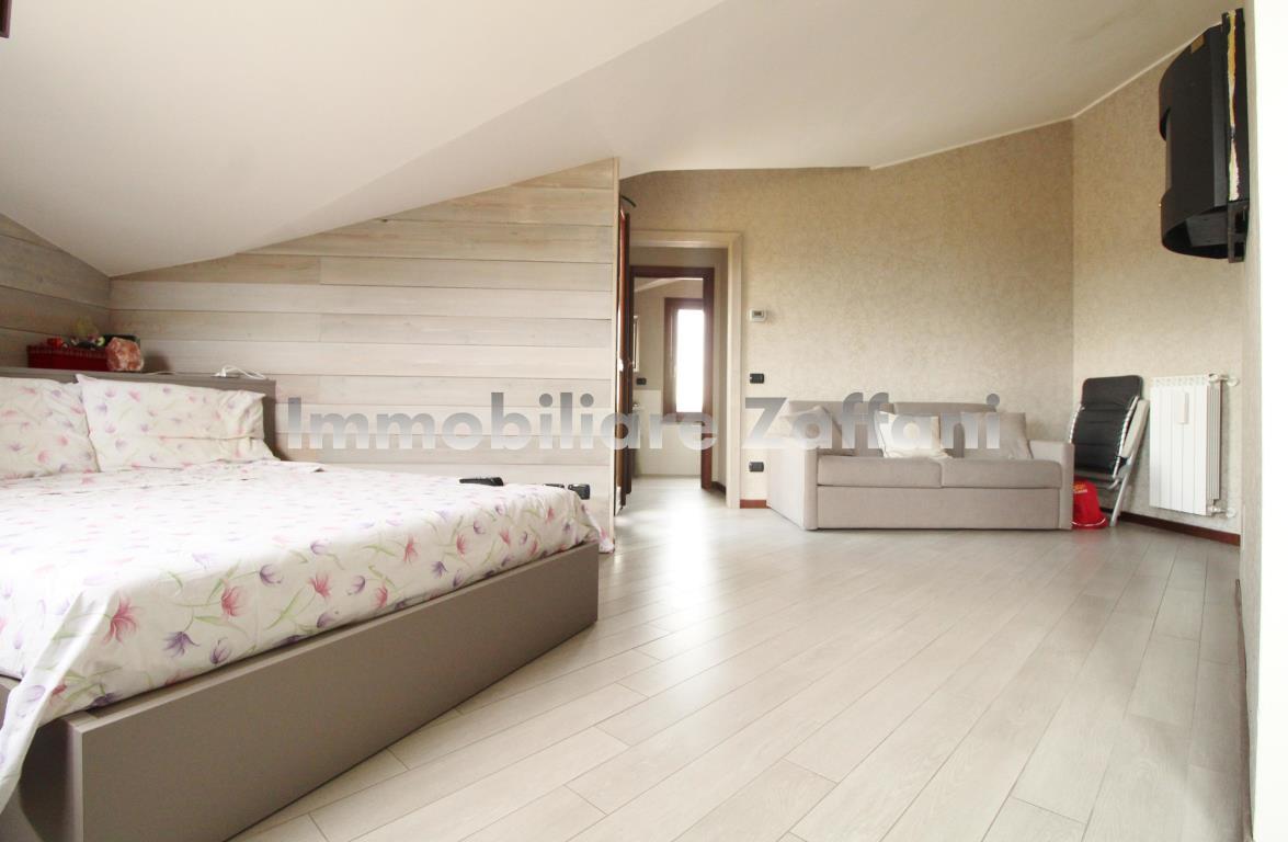  parabiago vendita quart:  immobiliare 2000 snc