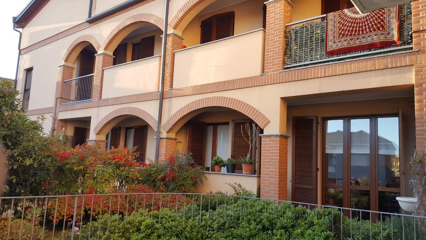 Appartamento USMATE VELATE vendita   Via Roma DINAMICA LESMO