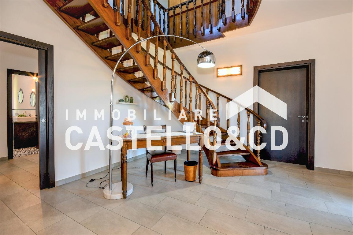 Villa CASTELNUOVO DEL GARDA vendita   via venezia CASTELLO&CD Immobiliare di Rambaldini Loretta