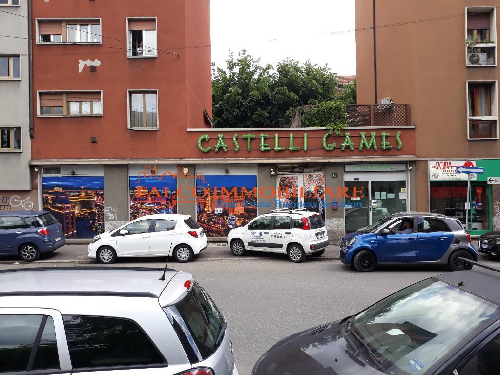Negozio - Loc.Com. MILANO vendita   PIAZZA CASTELLI FALCO IMMOBILIARE SRL
