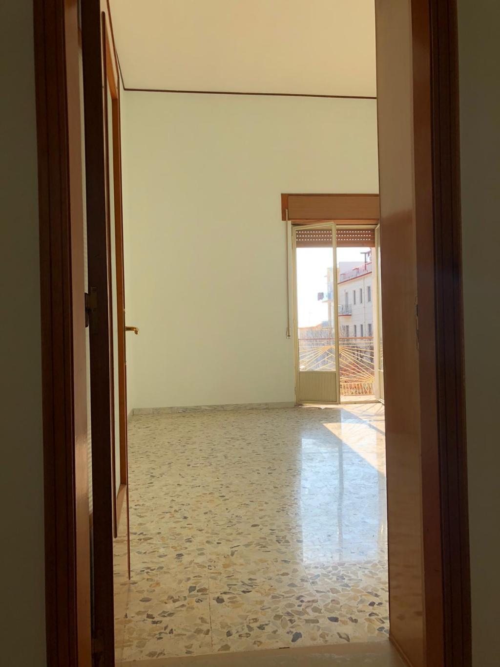 Appartamento MANFREDONIA vendita    Immobili Metroquadro