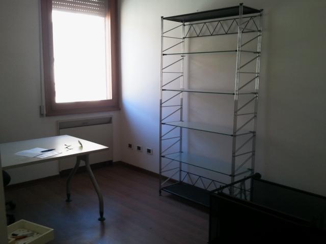Ufficio - Loc.Com. RAVENNA vendita  CENTRO  CAVOUR CASA SAS DI SAVORANI GABRIELLA