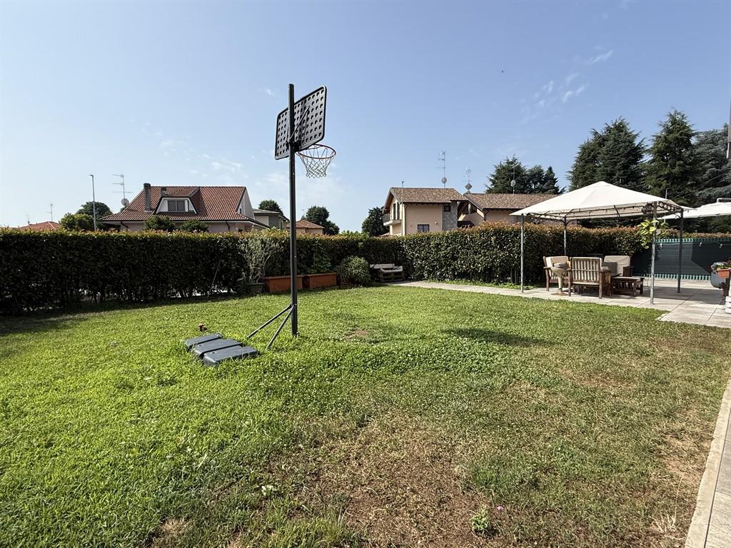 Foto - Appartamento In Vendita Vittuone (mi)