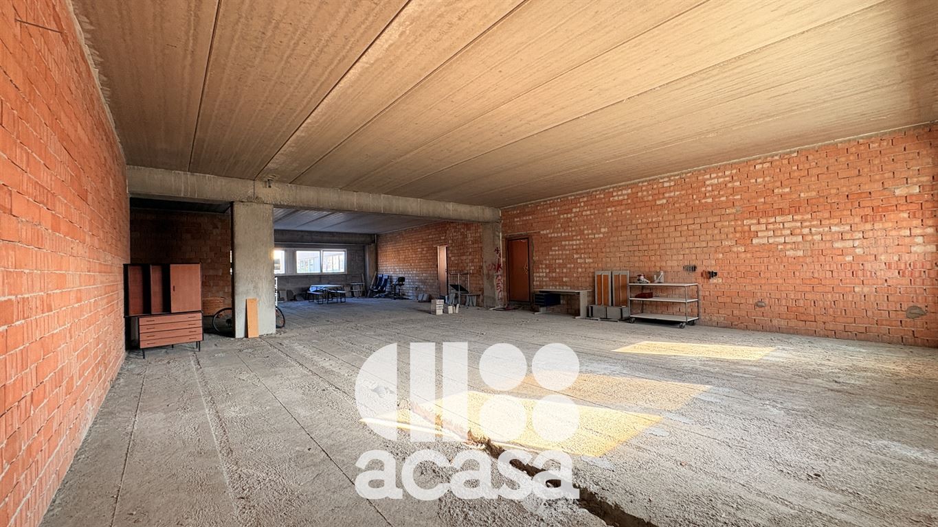 Locale Comm.le in Vendita