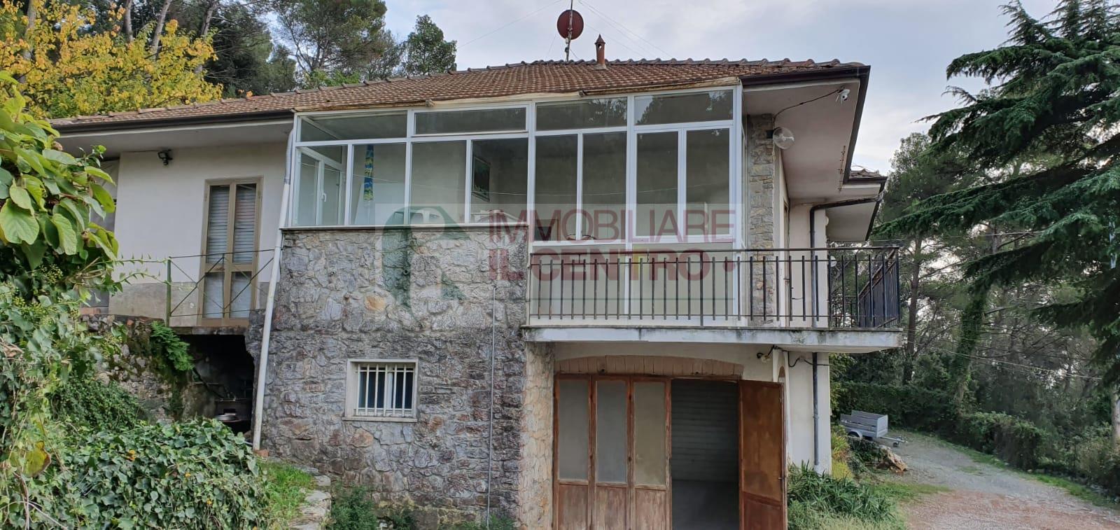 Villa Unifamiliare - Indipendente AMEGLIA vendita    IL CENTRO IMMOBILIARE snc di Stefano Santi