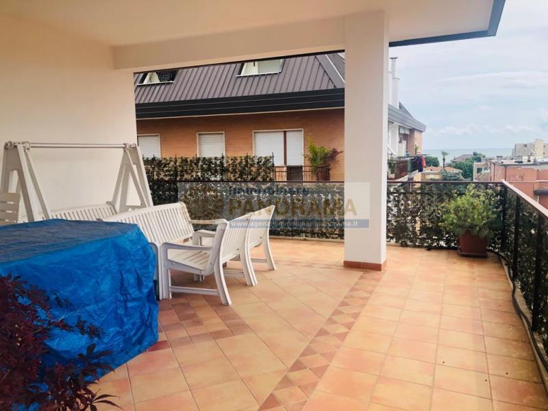 Attico SAN BENEDETTO DEL TRONTO vendita   viale De Gasperi Agenzia Immobiliare Panorama