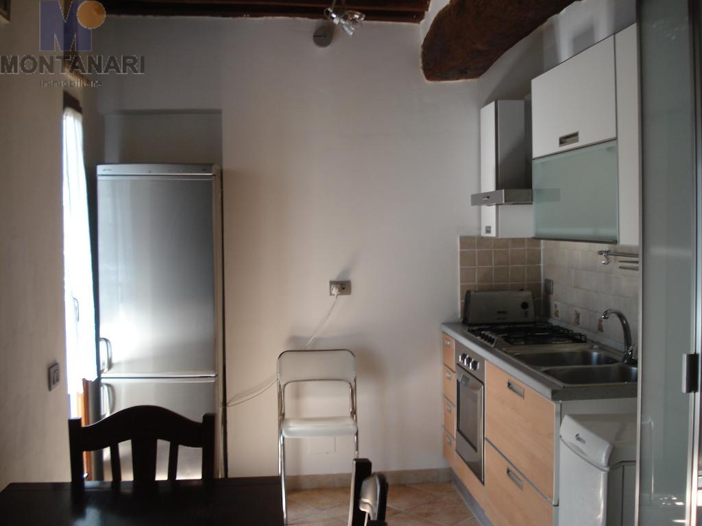 Appartamento DERUTA vendita   Via Tevere Montanari Immobiliare