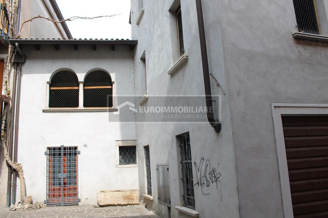Appartamento DESENZANO DEL GARDA vendita    Euroimmobiliare Srl