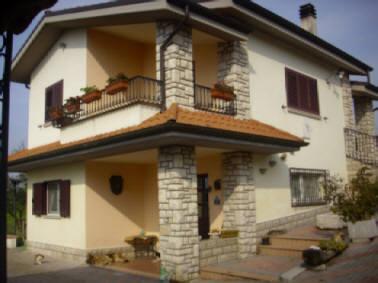  oratino vendita quart:  studio-immobiliare-d