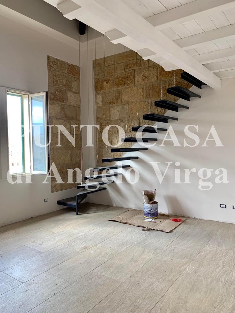  palermo vendita quart: kalsa/magione punto casa virga srl