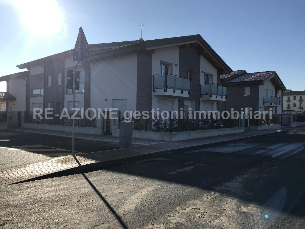  costabissara affitto quart:  re-azione gestioni immobiliari