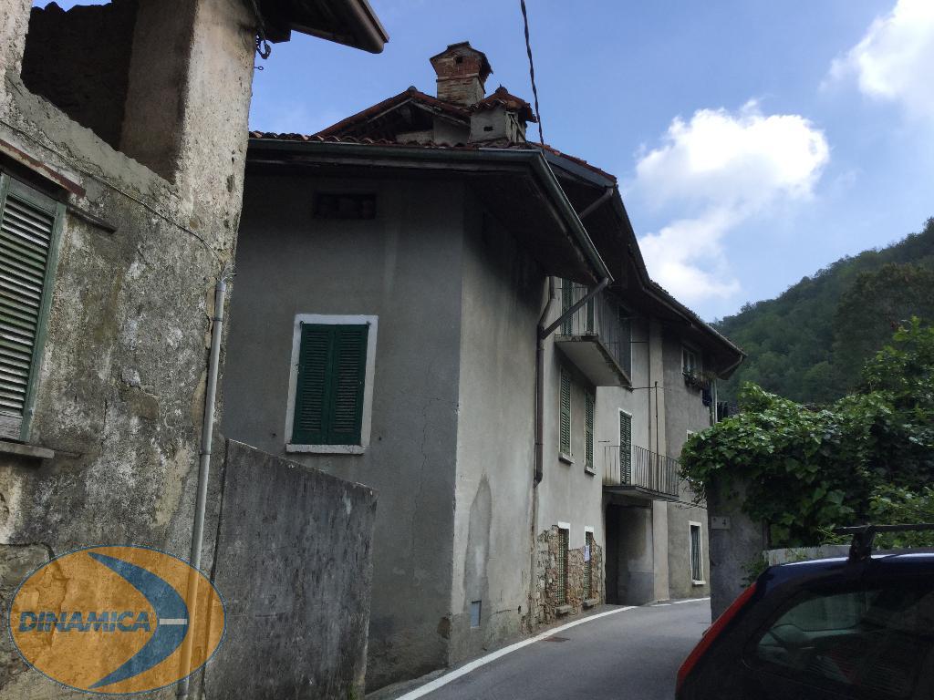 Rustico - Cascina COLLE BRIANZA vendita   Via Garibaldi DINAMICA - PELLICORO TOMMASO  - R.E.A. 300605 LC